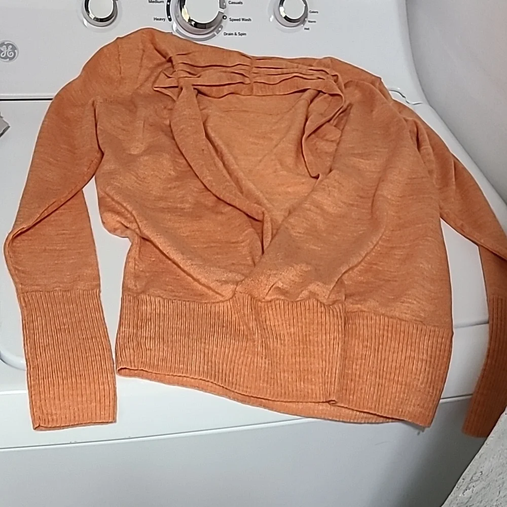 Limited Merino wool blend deep V neck sweater‎ size S euc
